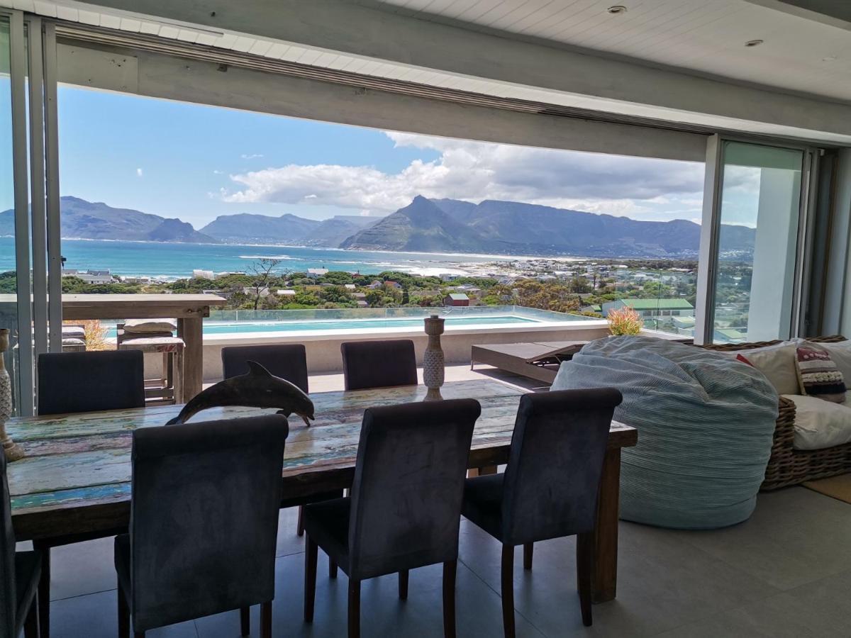 Mountain & Sea Apartments โคมเม็ทจี ภายนอก รูปภาพ